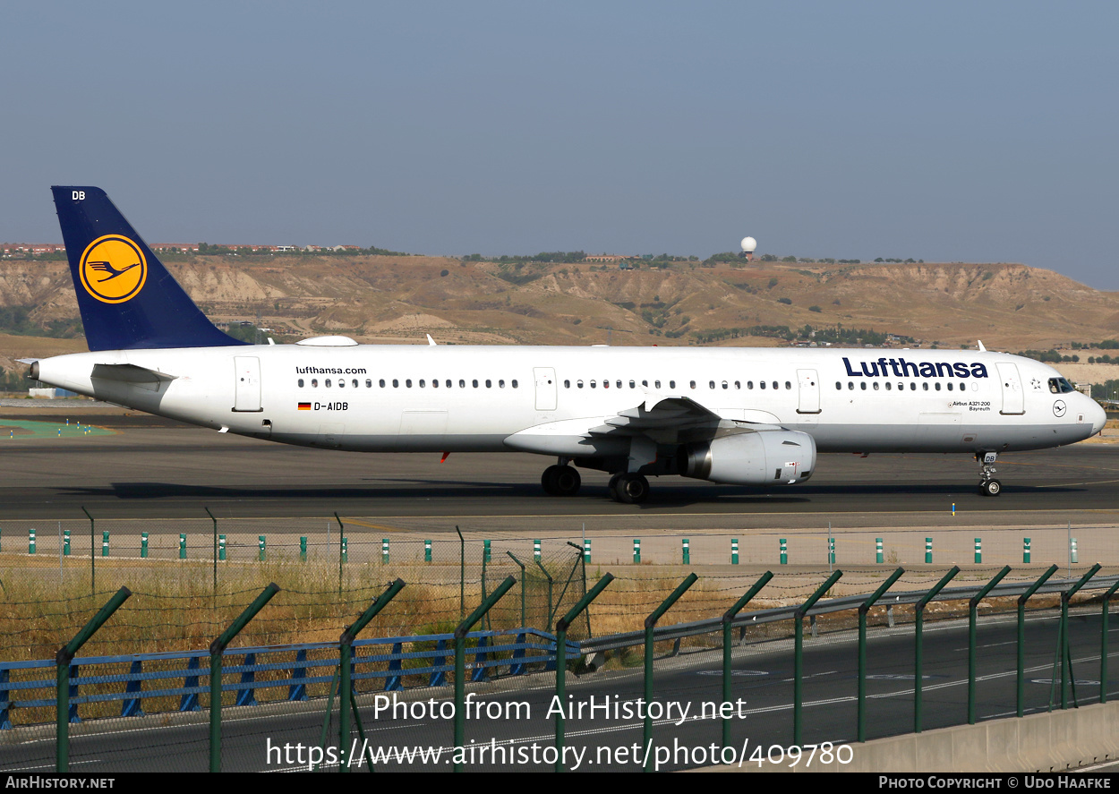 Aircraft Photo of D-AIDB | Airbus A321-231 | Lufthansa | AirHistory.net #409780