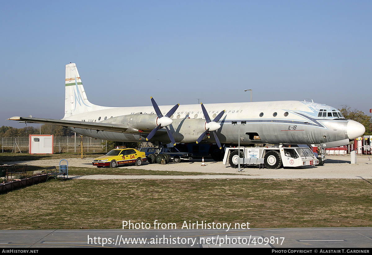 Aircraft Photo of HA-MOA | Ilyushin Il-18Gr | Malév - Hungarian Airlines | AirHistory.net #409817