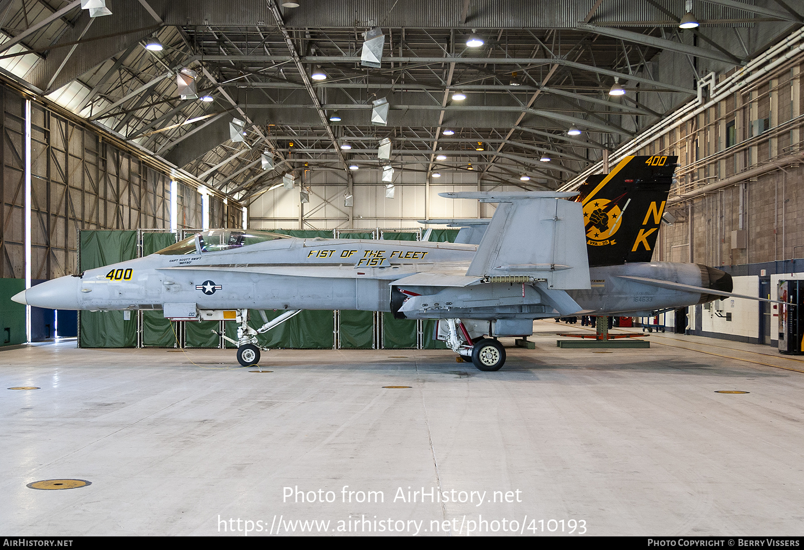 Aircraft Photo of 164633 | McDonnell Douglas F/A-18C Hornet | USA - Navy | AirHistory.net #410193