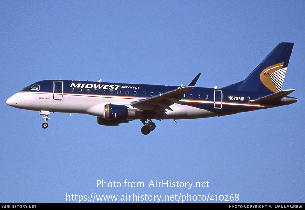 Aircraft Photo of N872RW | Embraer 170SU (ERJ-170-100SU) | Midwest Connect | AirHistory.net #410268