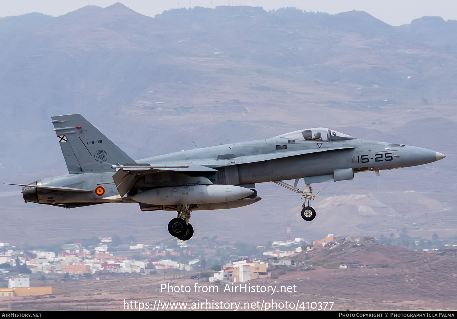 Aircraft Photo of C.15-38 | McDonnell Douglas EF-18M Hornet | Spain - Air Force | AirHistory.net #410377