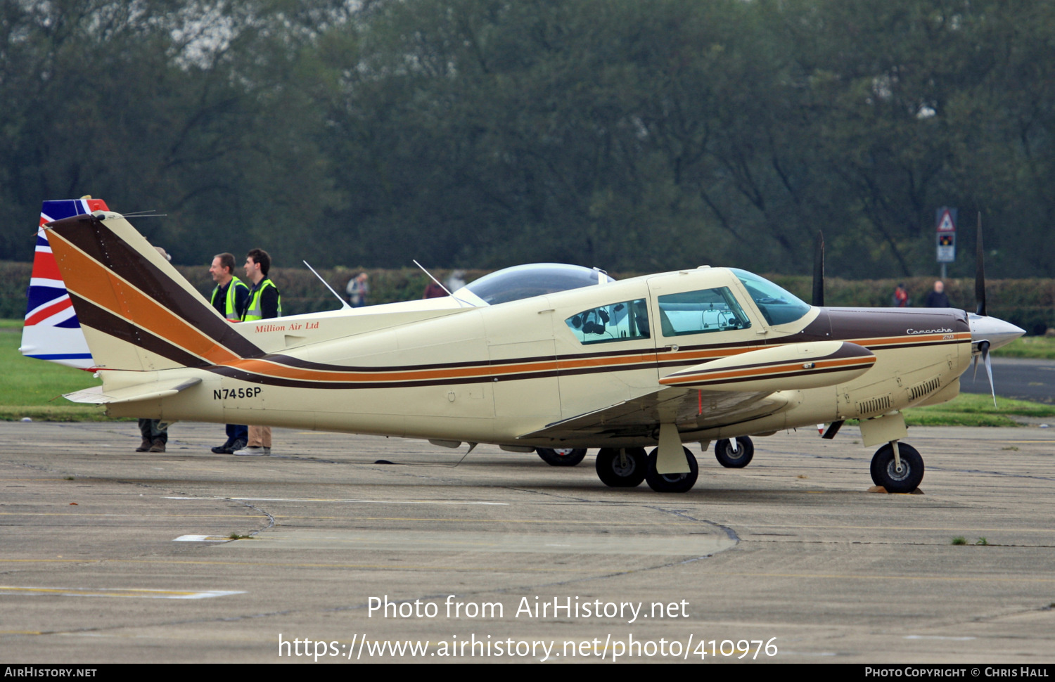 Aircraft Photo of N7456P | Piper PA-24-250 Comanche | Million Air | AirHistory.net #410976