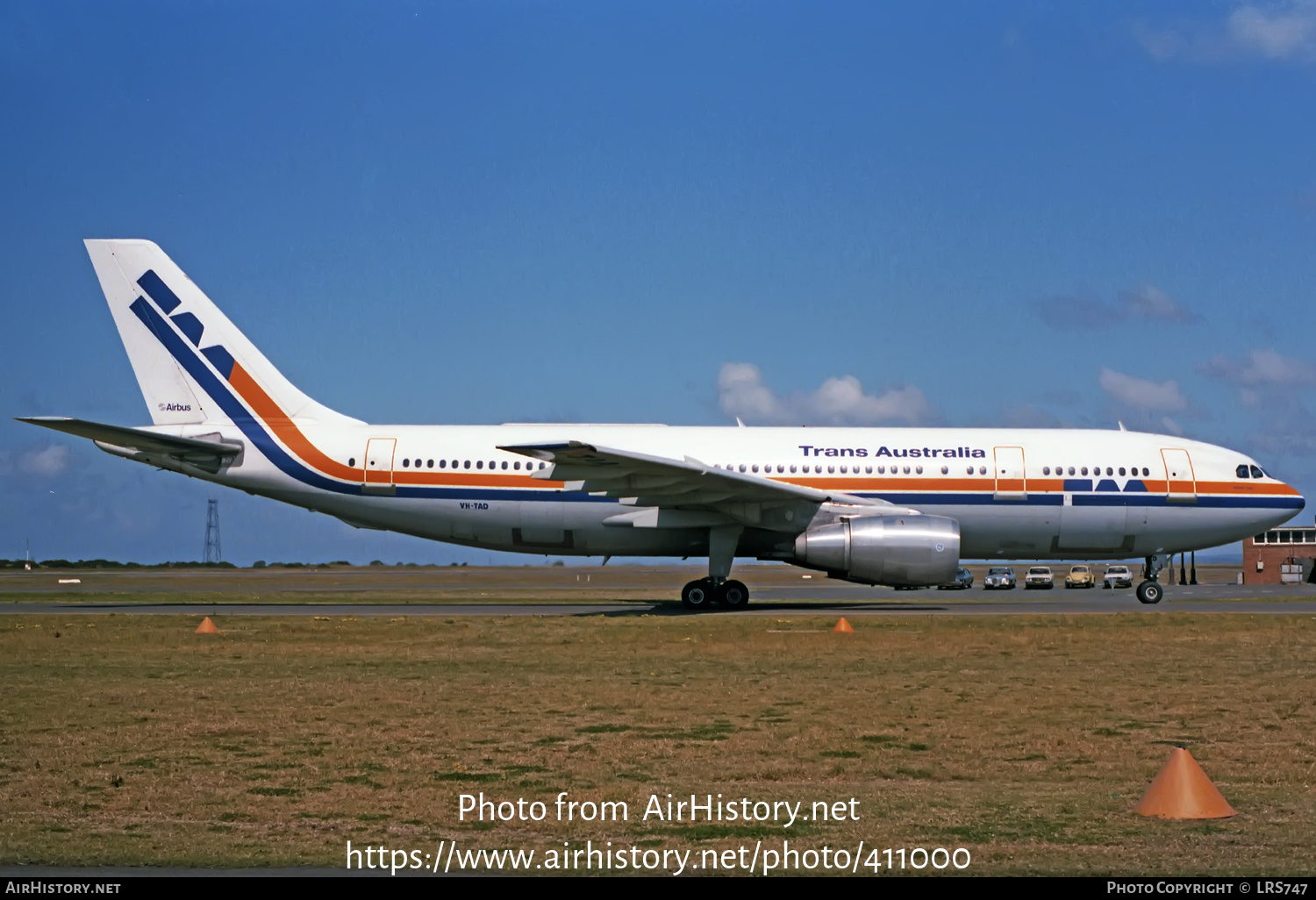 Aircraft Photo of VH-TAD | Airbus A300B4-203 | Trans-Australia Airlines - TAA | AirHistory.net #411000