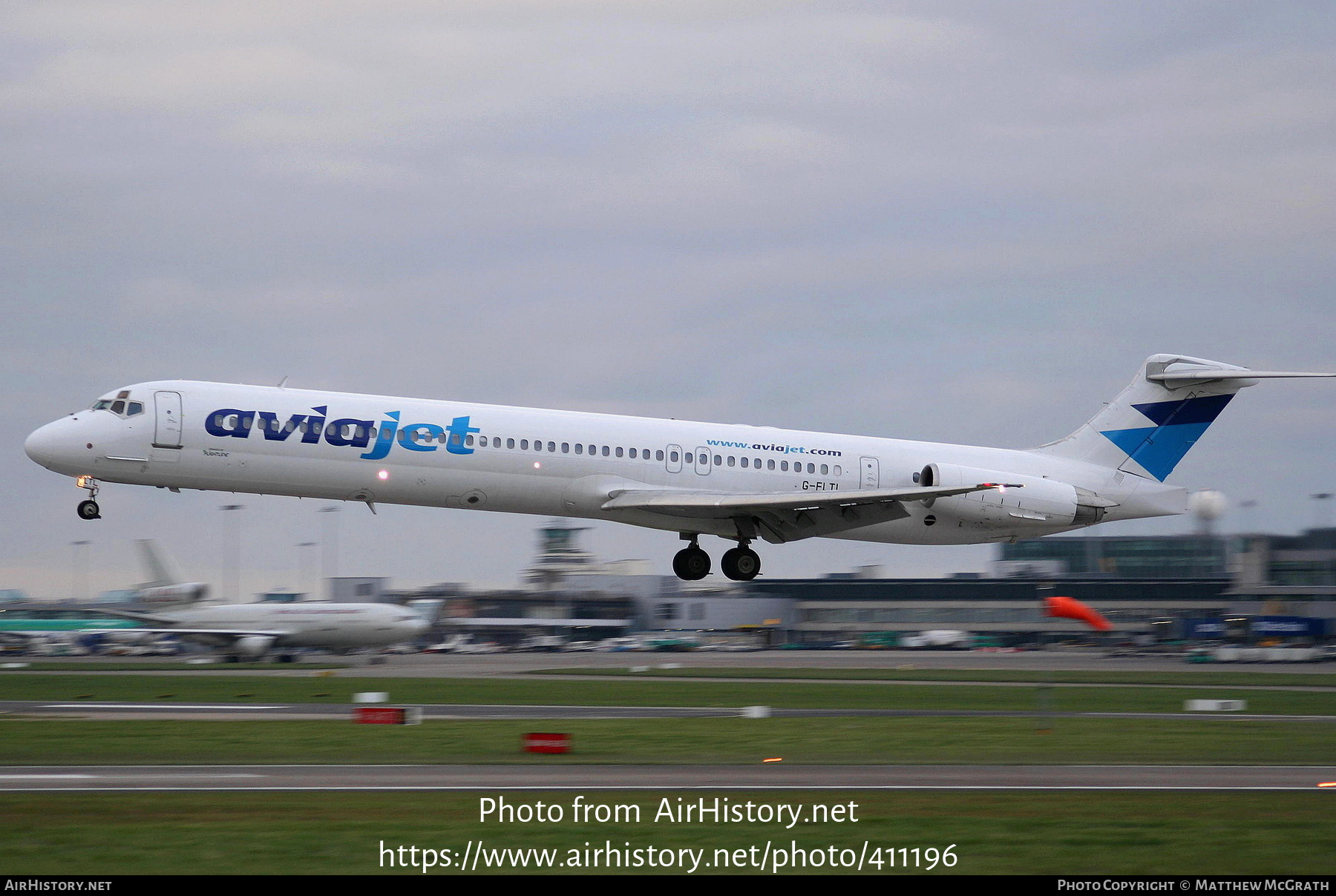 Aircraft Photo of G-FLTL | McDonnell Douglas MD-83 (DC-9-83) | Aviajet | AirHistory.net #411196