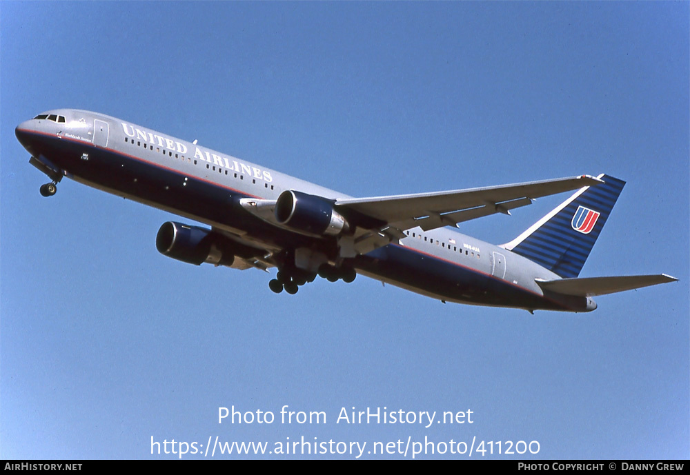 Aircraft Photo of N664UA | Boeing 767-322/ER | United Airlines | AirHistory.net #411200