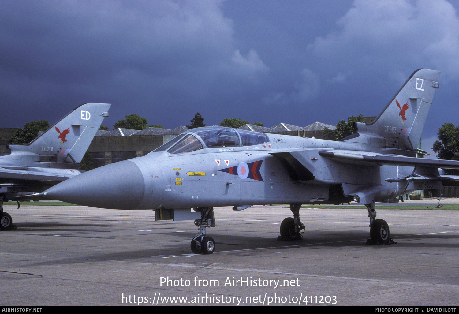 Aircraft Photo of ZE983 | Panavia Tornado F3 | UK - Air Force | AirHistory.net #411203