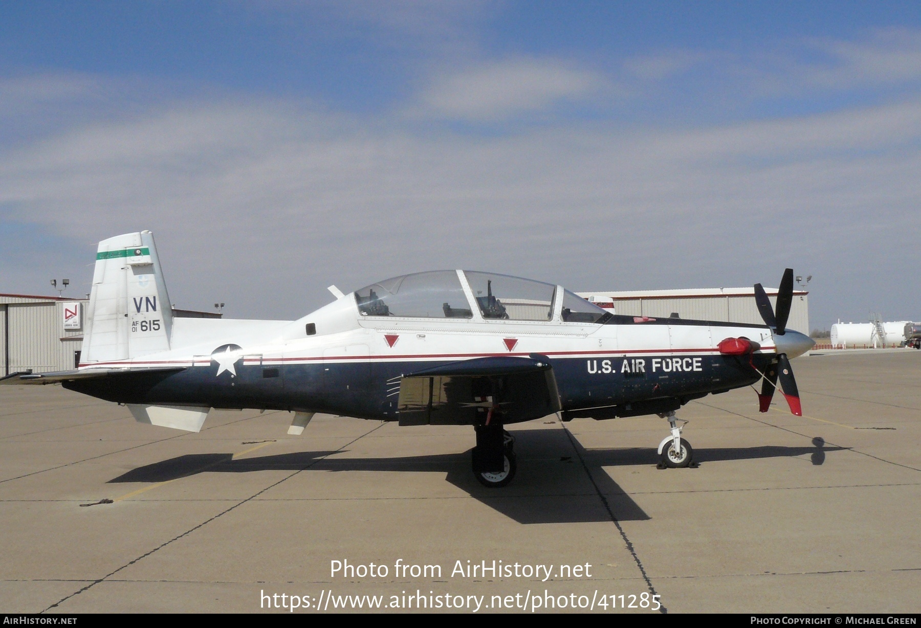 Aircraft Photo of 01-3615 / AF01-615 | Raytheon T-6A Texan II | USA - Air Force | AirHistory.net #411285