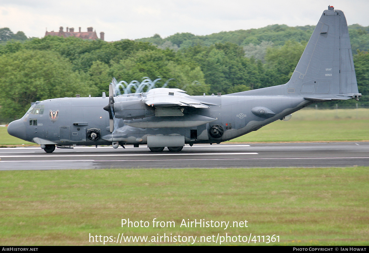 Aircraft Photo of 89-0513 / 90513 | Lockheed AC-130U Hercules (L-382) | USA - Air Force | AirHistory.net #411361