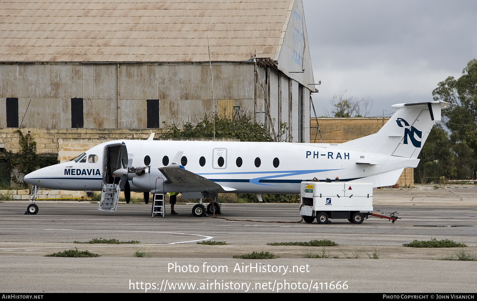 Aircraft Photo of PH-RAH | Beech 1900D | Medavia - Mediterranean Aviation | AirHistory.net #411666