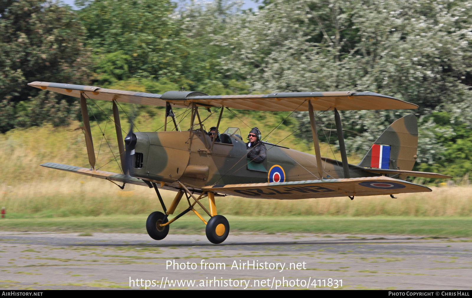 Aircraft Photo of G-AXAN / EM720 | De Havilland D.H. 82A Tiger Moth II | UK - Air Force | AirHistory.net #411831