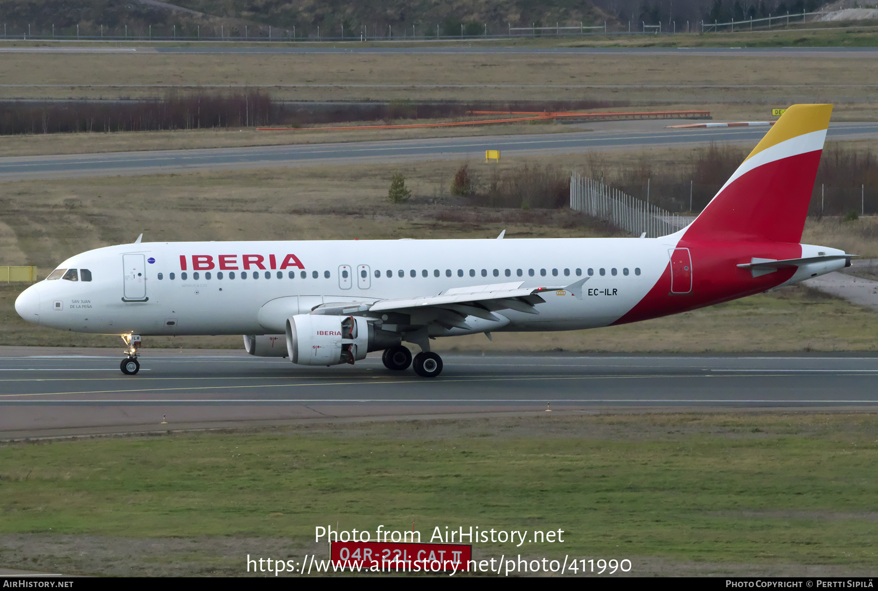 Aircraft Photo of EC-ILR | Airbus A320-214 | Iberia | AirHistory.net #411990