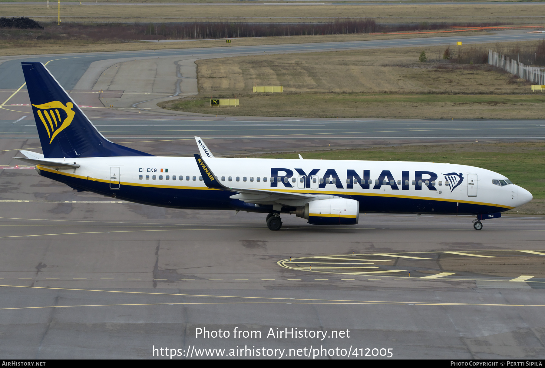 Aircraft Photo of EI-EKG | Boeing 737-8AS | Ryanair | AirHistory.net #412005