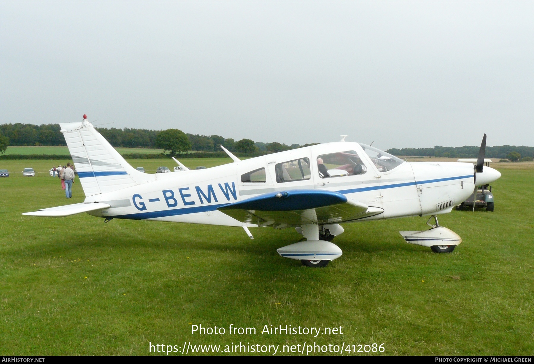 Aircraft Photo of G-BEMW | Piper PA-28-181 Archer II | AirHistory.net #412086