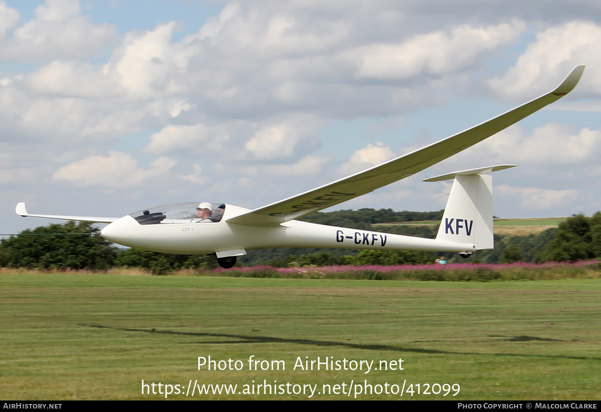 Aircraft Photo of G-CKFV | DG Flugzeugbau LS-8T | AirHistory.net #412099