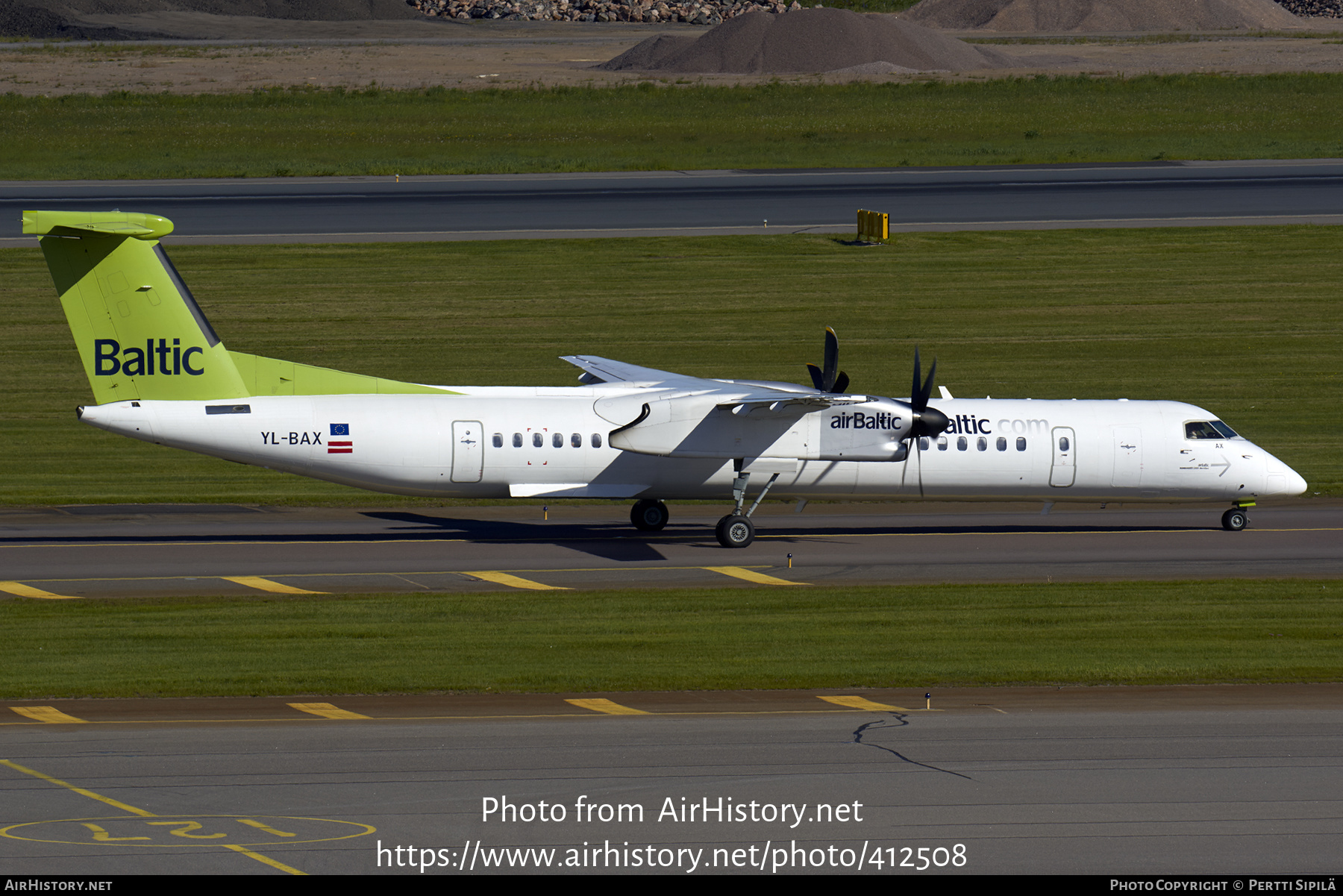 Aircraft Photo of YL-BAX | Bombardier DHC-8-402 Dash 8 | AirBaltic | AirHistory.net #412508