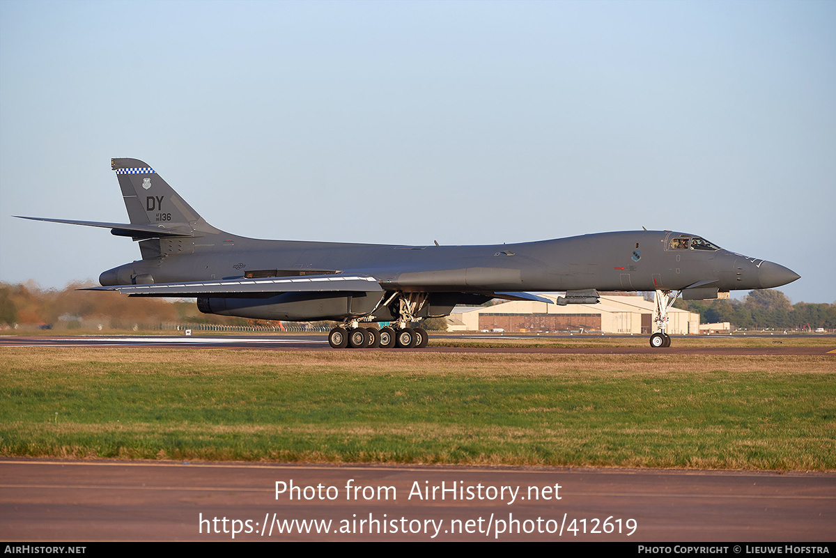 Aircraft Photo of 86-0136 / AF86-136 | Rockwell B-1B Lancer | USA - Air Force | AirHistory.net #412619