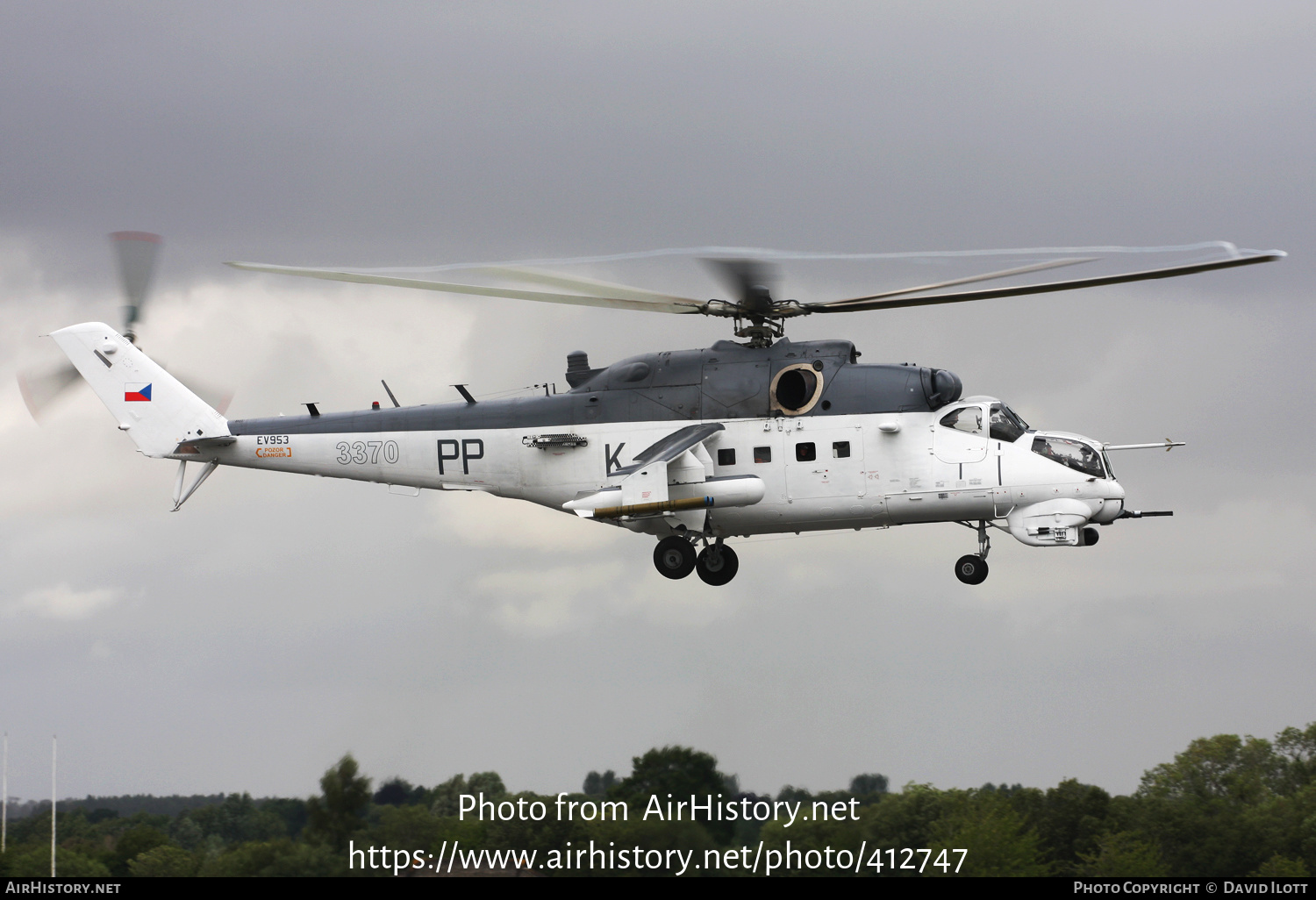 Aircraft Photo of 3370 / EV953 | Mil Mi-35 | Czechia - Air Force | AirHistory.net #412747