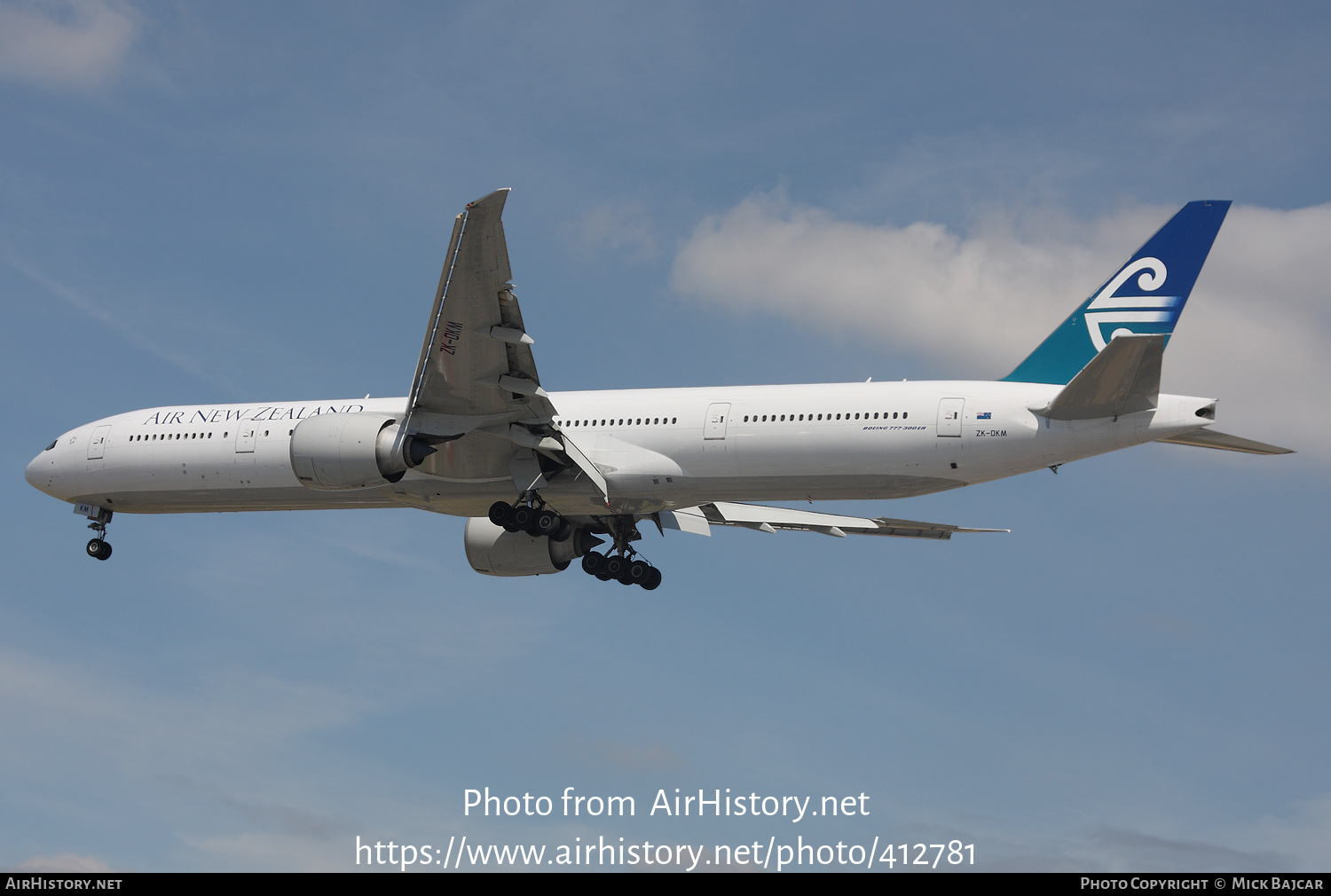 Aircraft Photo of ZK-OKM | Boeing 777-319/ER | Air New Zealand | AirHistory.net #412781