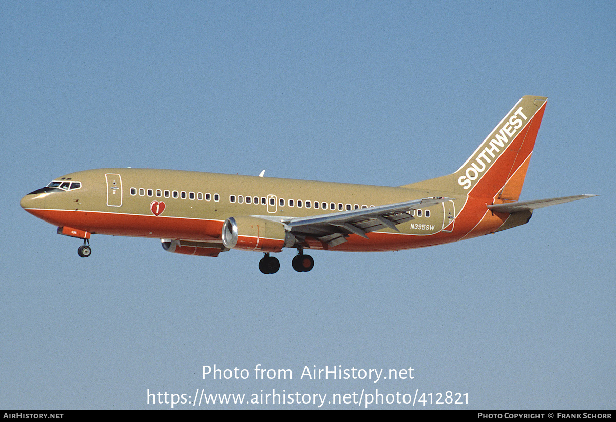 Aircraft Photo of N395SW | Boeing 737-3H4 | Southwest Airlines | AirHistory.net #412821