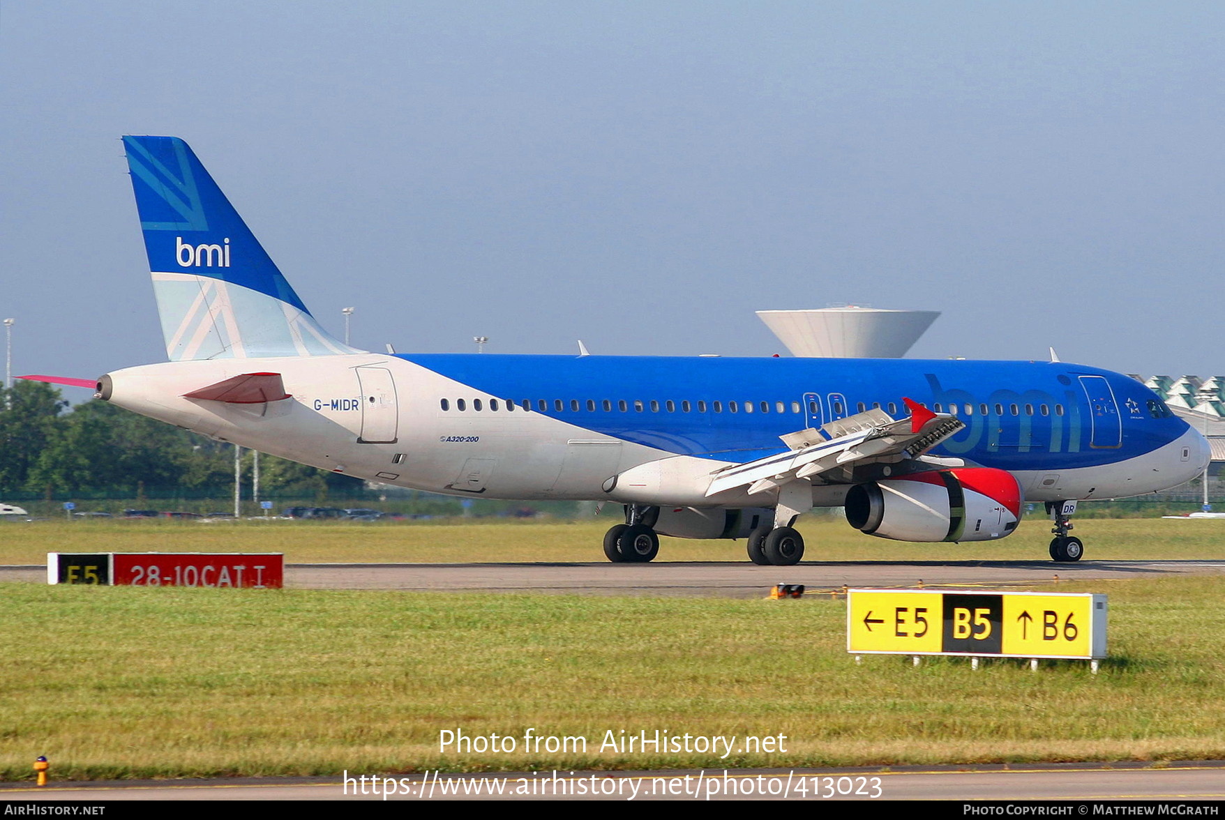 Aircraft Photo of G-MIDR | Airbus A320-232 | BMI - British Midland International | AirHistory.net #413023