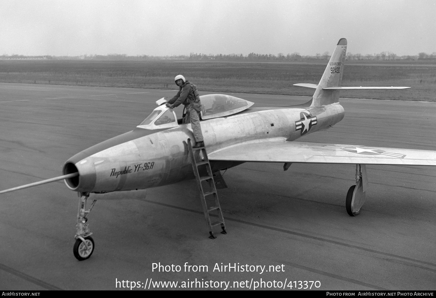 Aircraft Photo of 49-2430 / 92430 | Republic YF-96A | USA - Air Force | AirHistory.net #413370