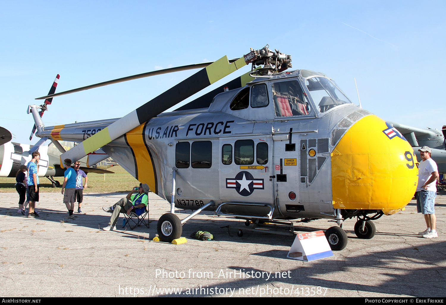 Aircraft Photo of N37788 / 57-5937 | Sikorsky H-19D Chickasaw (S-55D) | USA - Air Force | AirHistory.net #413587