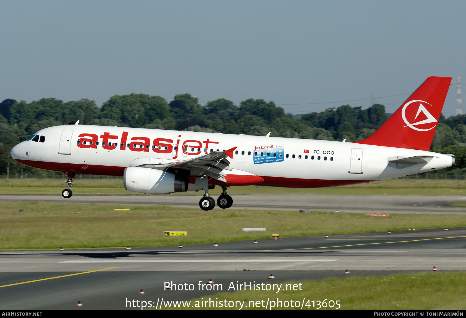 Aircraft Photo of TC-OGO | Airbus A320-232 | Atlasjet Airlines | AirHistory.net #413605