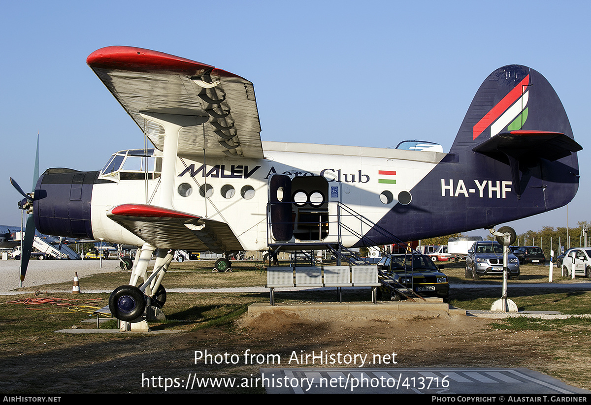 Aircraft Photo of HA-YHF | Antonov An-2R | Malév Aero Club | AirHistory.net #413716