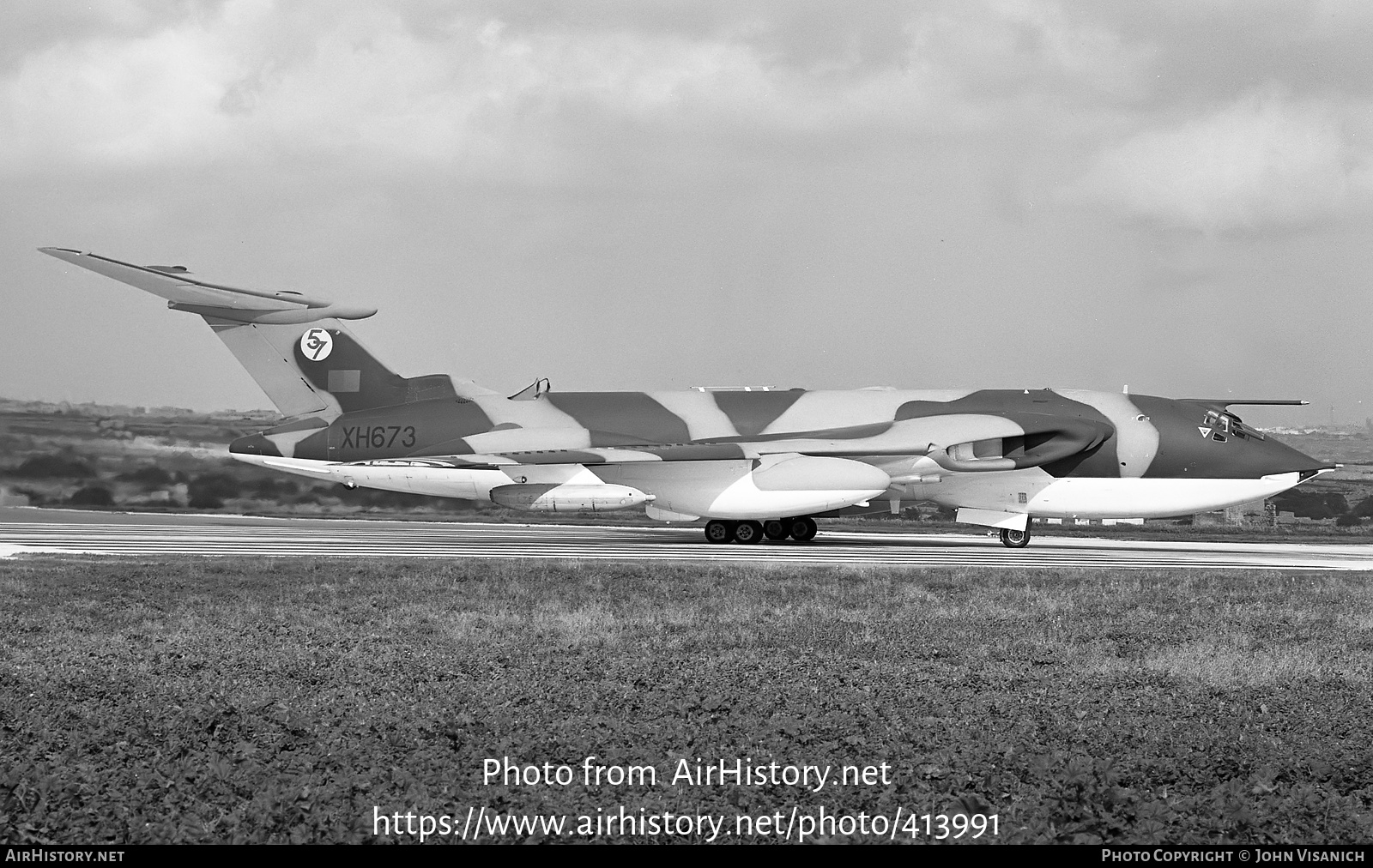 Aircraft Photo of XH673 | Handley Page HP-80 Victor K2 | UK - Air Force | AirHistory.net #413991