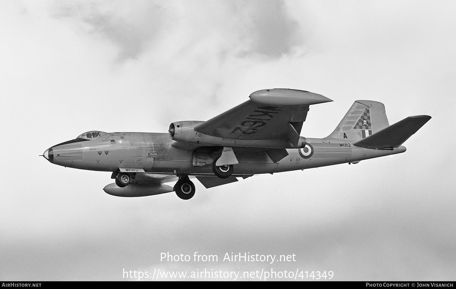 Aircraft Photo of WK162 | English Electric Canberra B2 | UK - Air Force | AirHistory.net #414349