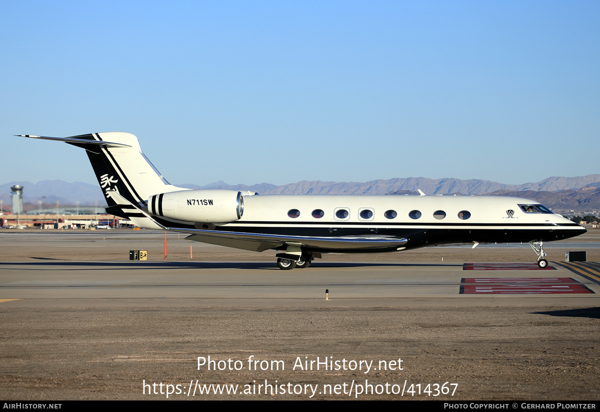 Aircraft Photo of N711SW | Gulfstream Aerospace G650 (G-VI) | Wynn Resorts | AirHistory.net #414367