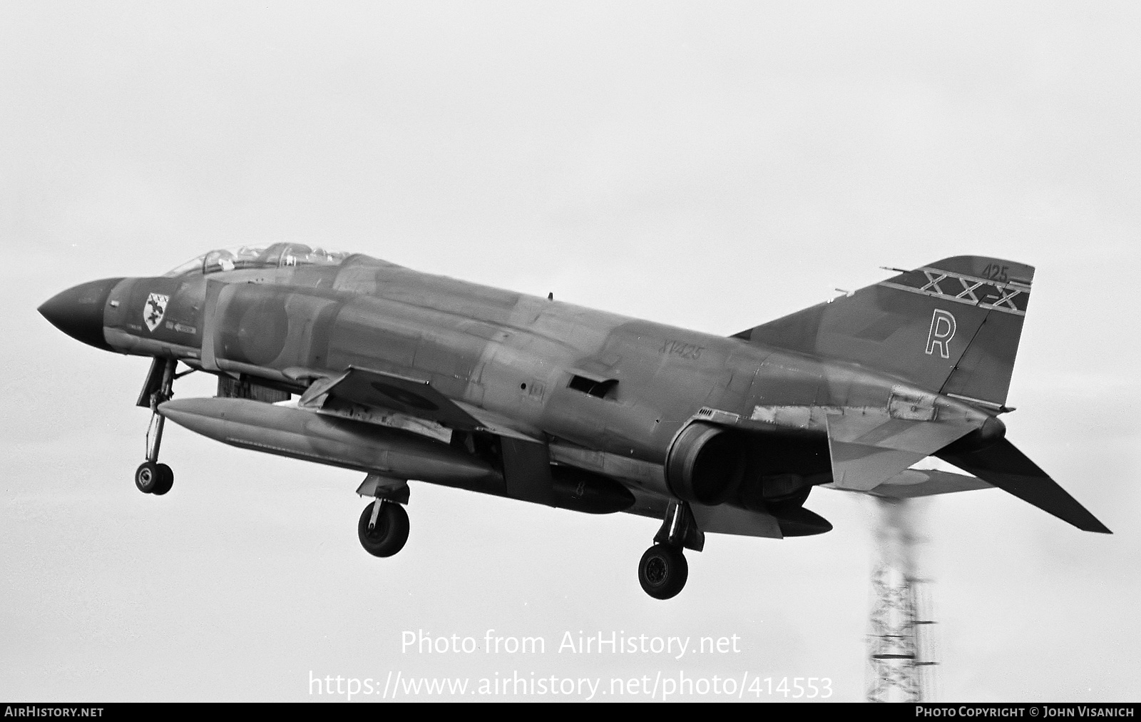 Aircraft Photo of XV425 | McDonnell Douglas F-4M Phantom FGR2 | UK - Air Force | AirHistory.net #414553