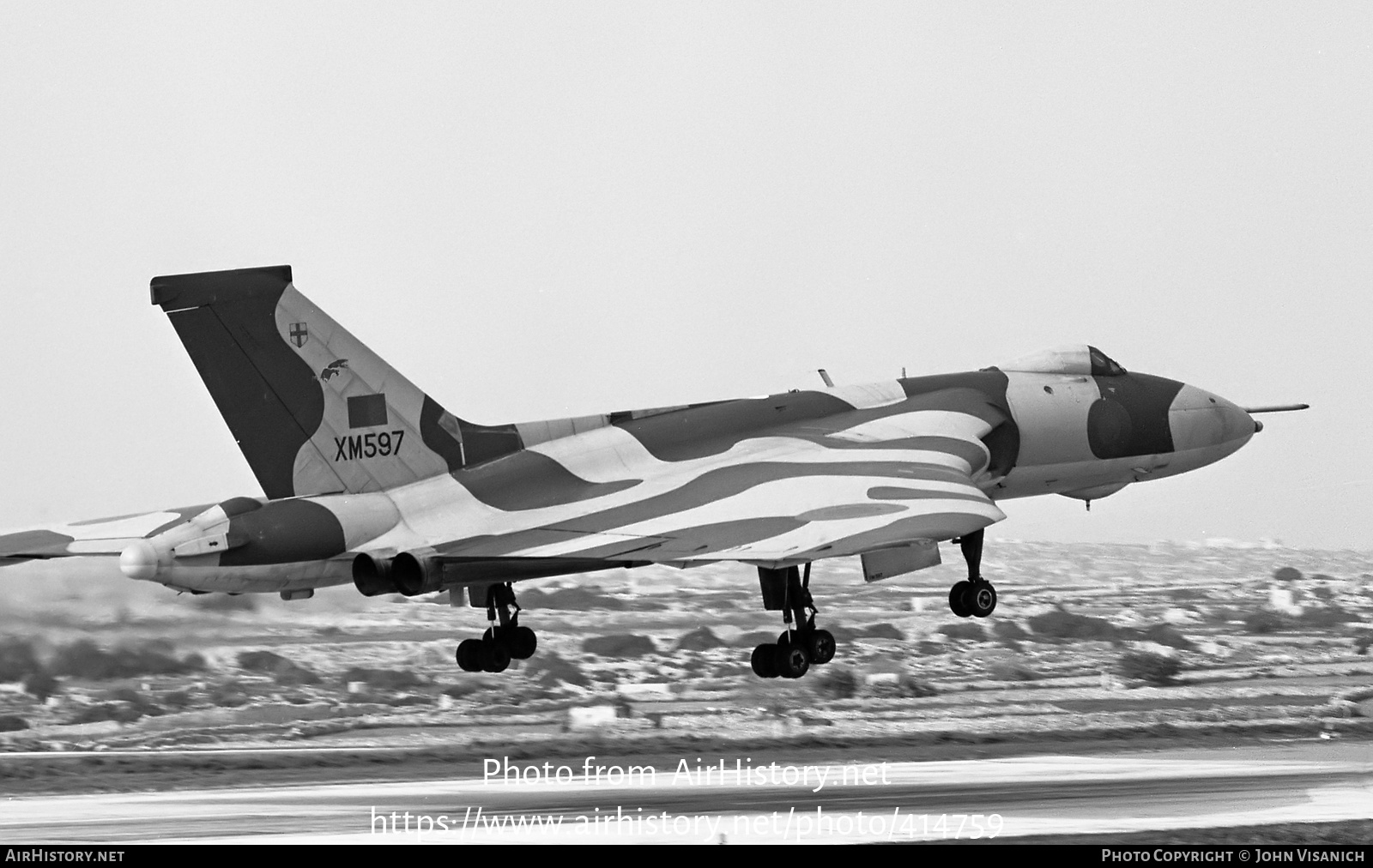 Aircraft Photo of XM597 | Avro 698 Vulcan B.2 | UK - Air Force | AirHistory.net #414759