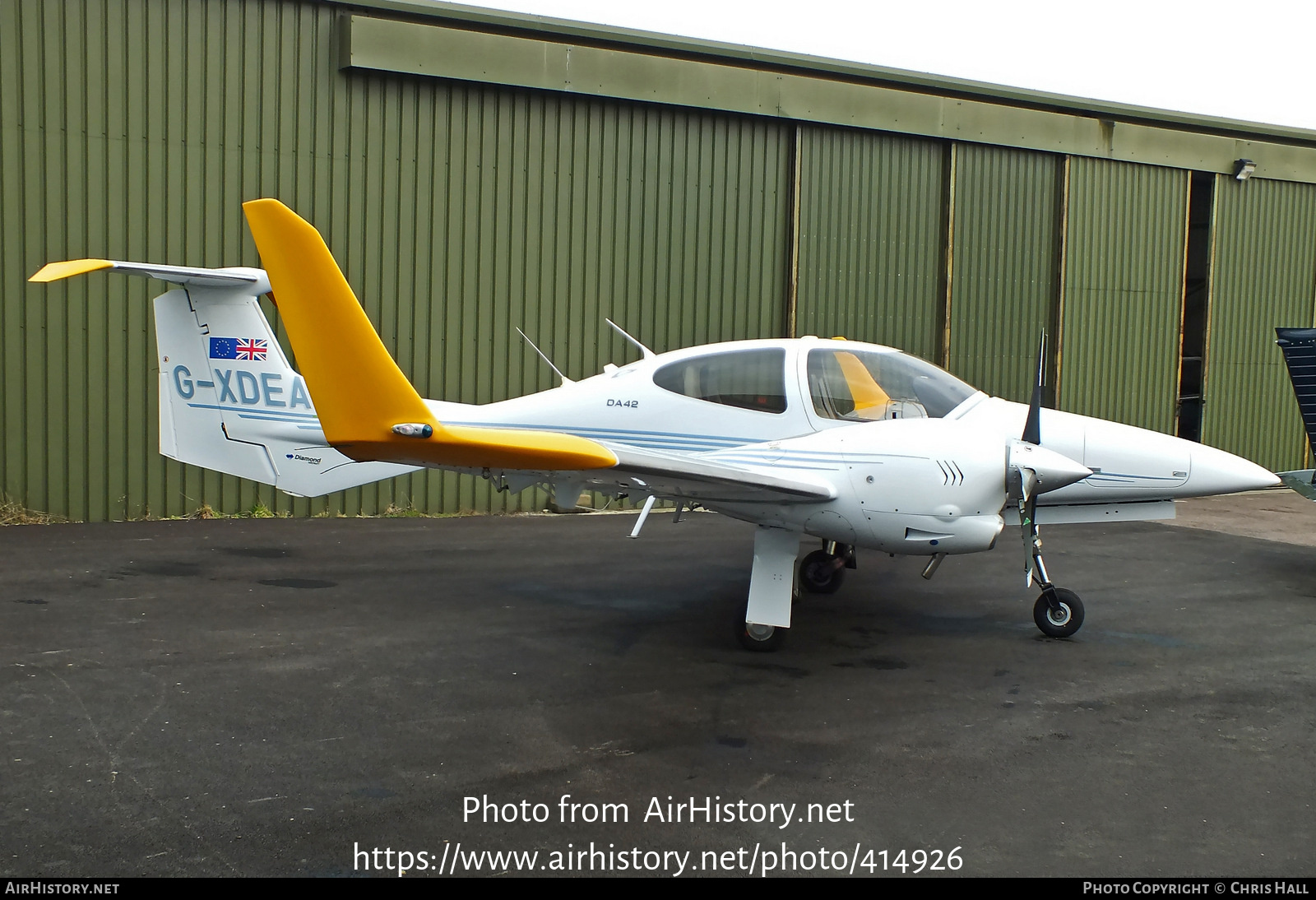 Aircraft Photo of G-XDEA | Diamond DA42 Twin Star | AirHistory.net #414926