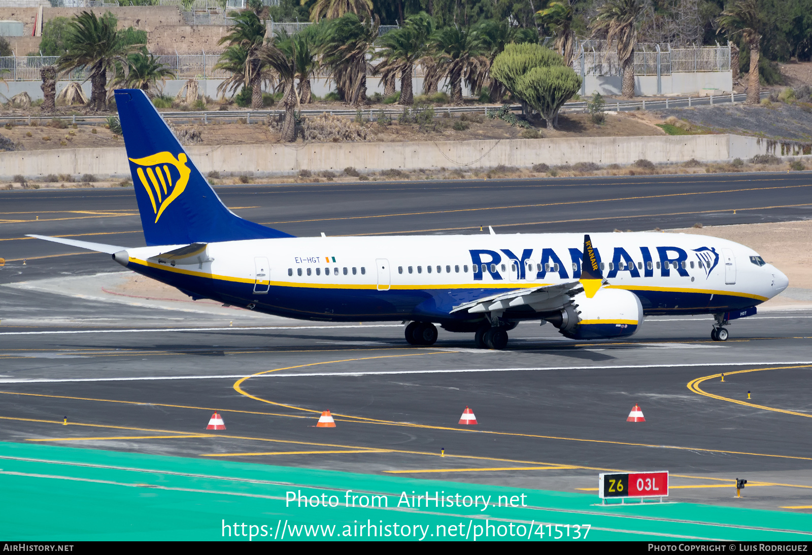 Aircraft Photo of EI-HGT | Boeing 737-8200 Max 200 | Ryanair | AirHistory.net #415137