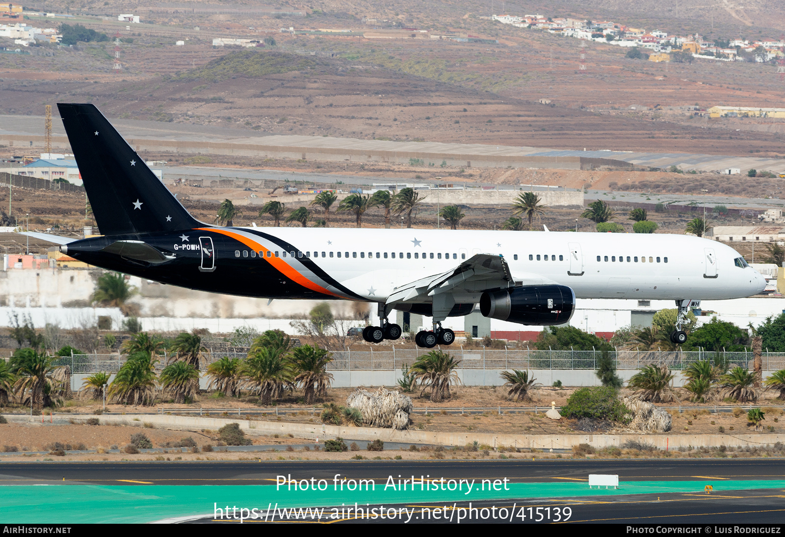 Aircraft Photo of G-POWH | Boeing 757-256 | Titan Airways | AirHistory.net #415139