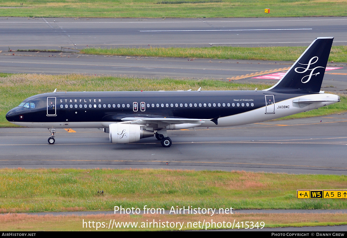 Aircraft Photo of JA08MC | Airbus A320-214 | StarFlyer | AirHistory.net #415349