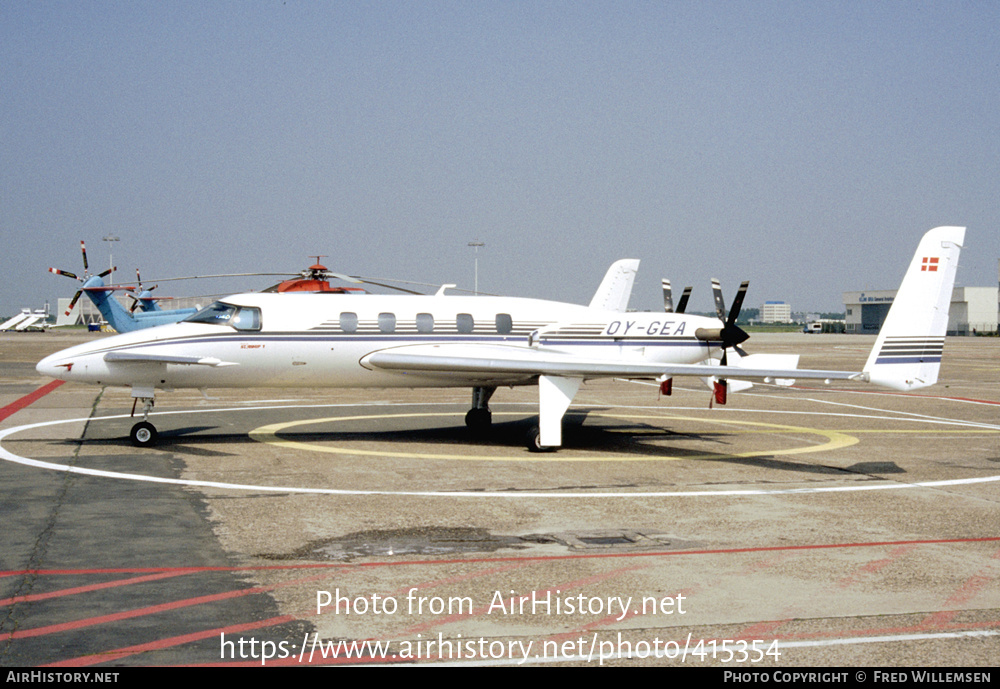 Aircraft Photo of OY-GEA | Beech 2000 Starship 1 | AirHistory.net #415354