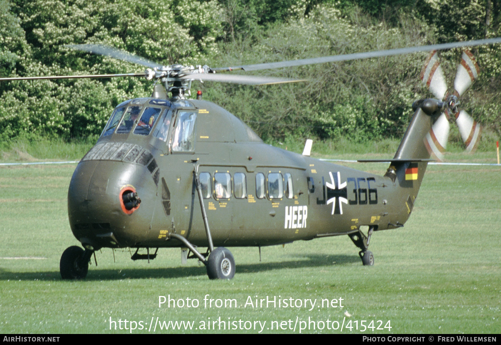 Aircraft Photo of D-HAUG / PJ366 | Sikorsky S-58C | Germany - Army | AirHistory.net #415424