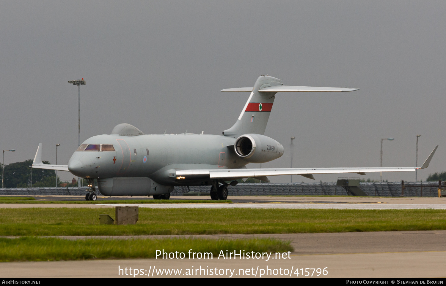 Aircraft Photo of ZJ690 | Bombardier Sentinel R.1 (BD-700-1A10) | UK - Air Force | AirHistory.net #415796