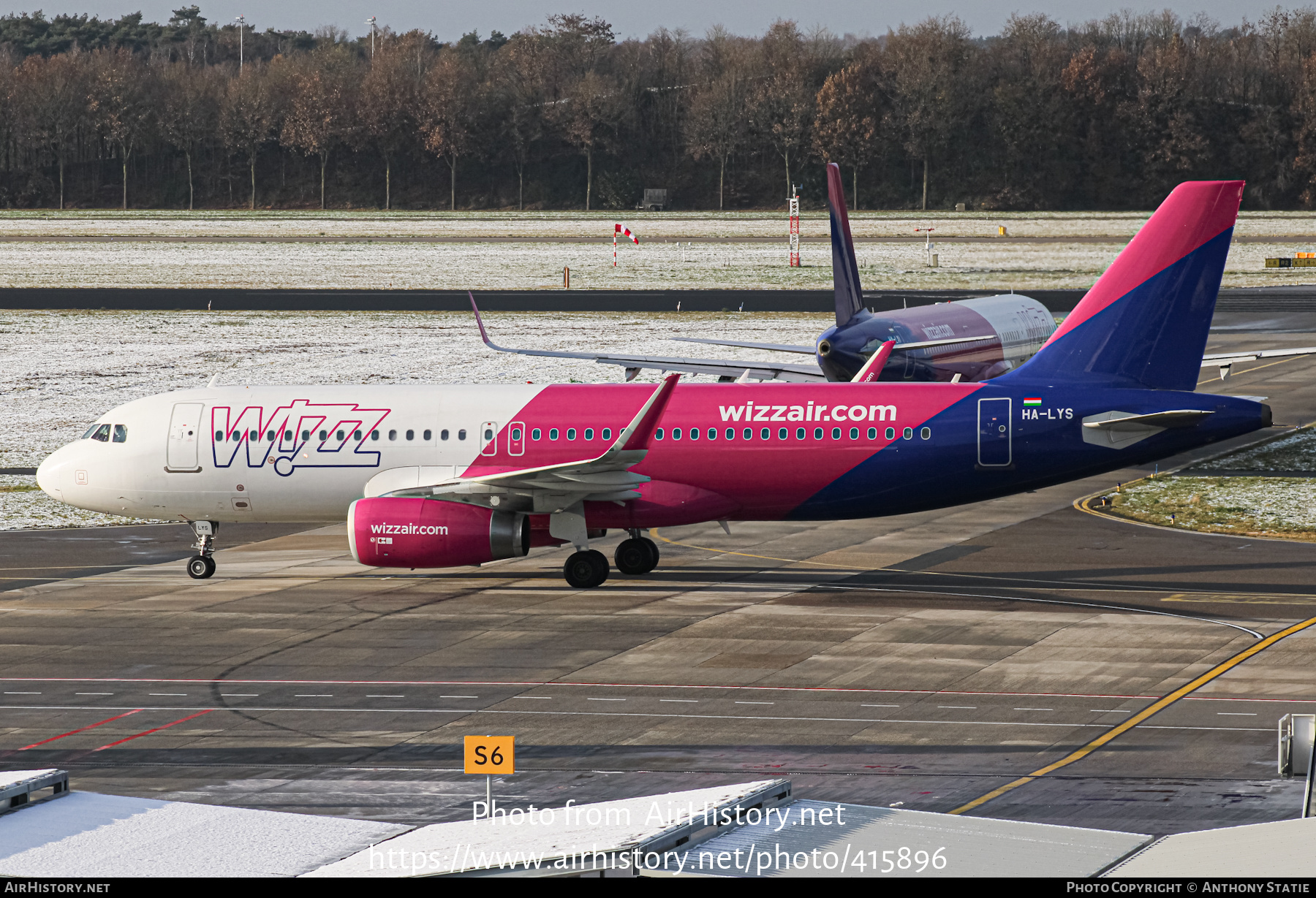 Aircraft Photo of HA-LYS | Airbus A320-232 | Wizz Air | AirHistory.net #415896