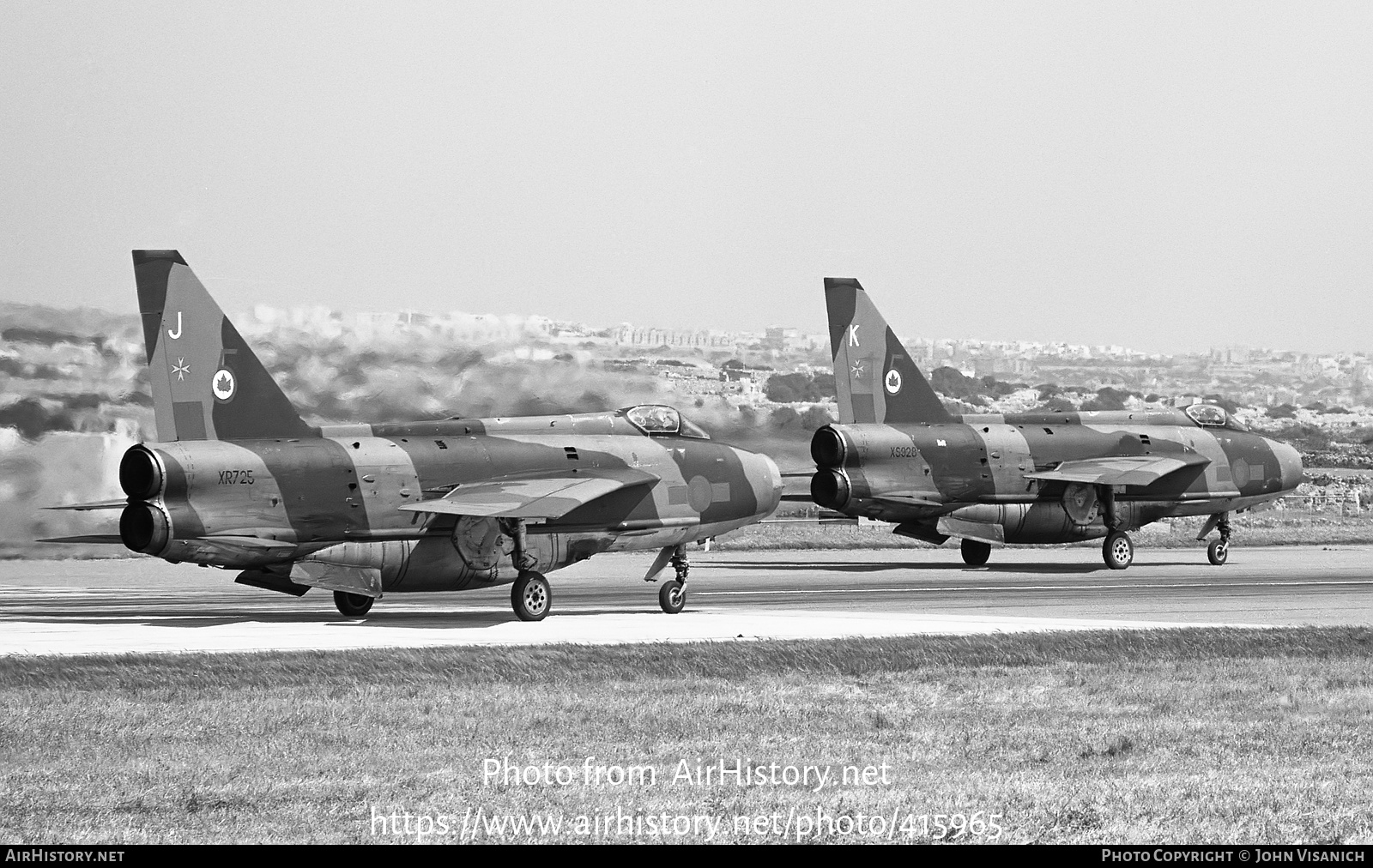 Aircraft Photo of XR725 | English Electric Lightning F6 | UK - Air Force | AirHistory.net #415965