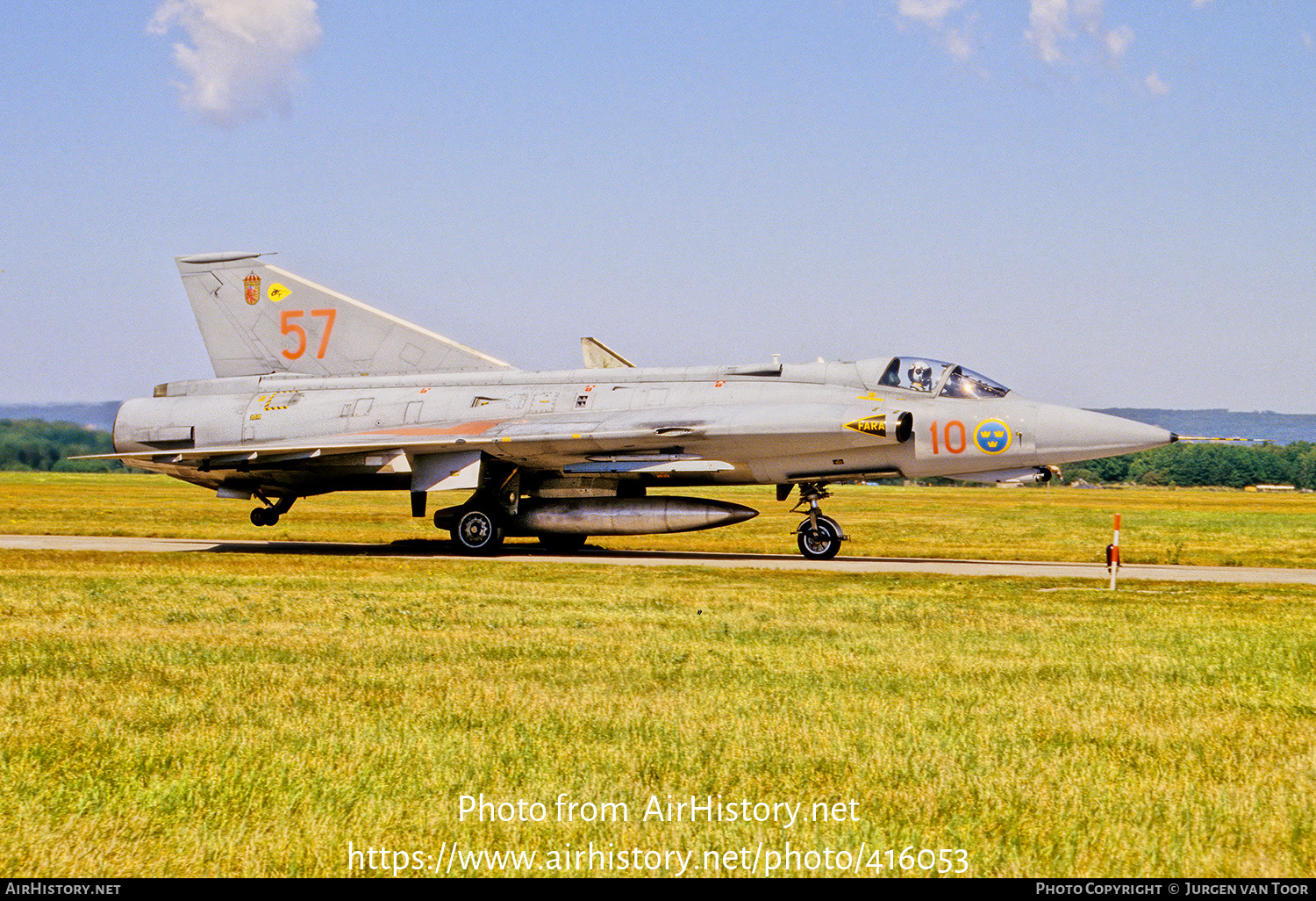 Aircraft Photo of 35570 | Saab J35J Draken | Sweden - Air Force | AirHistory.net #416053