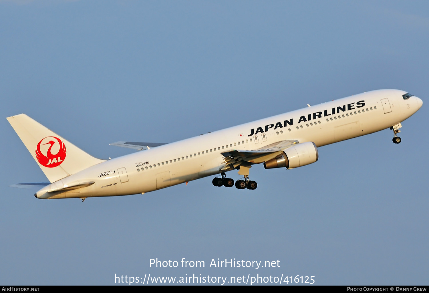 Aircraft Photo of JA657J | Boeing 767-346/ER | Japan Airlines - JAL | AirHistory.net #416125