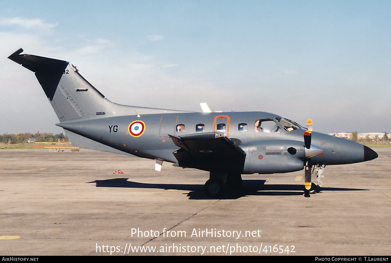 Aircraft Photo of 082 | Embraer EMB-121AA Xingu | France - Air Force | AirHistory.net #416542