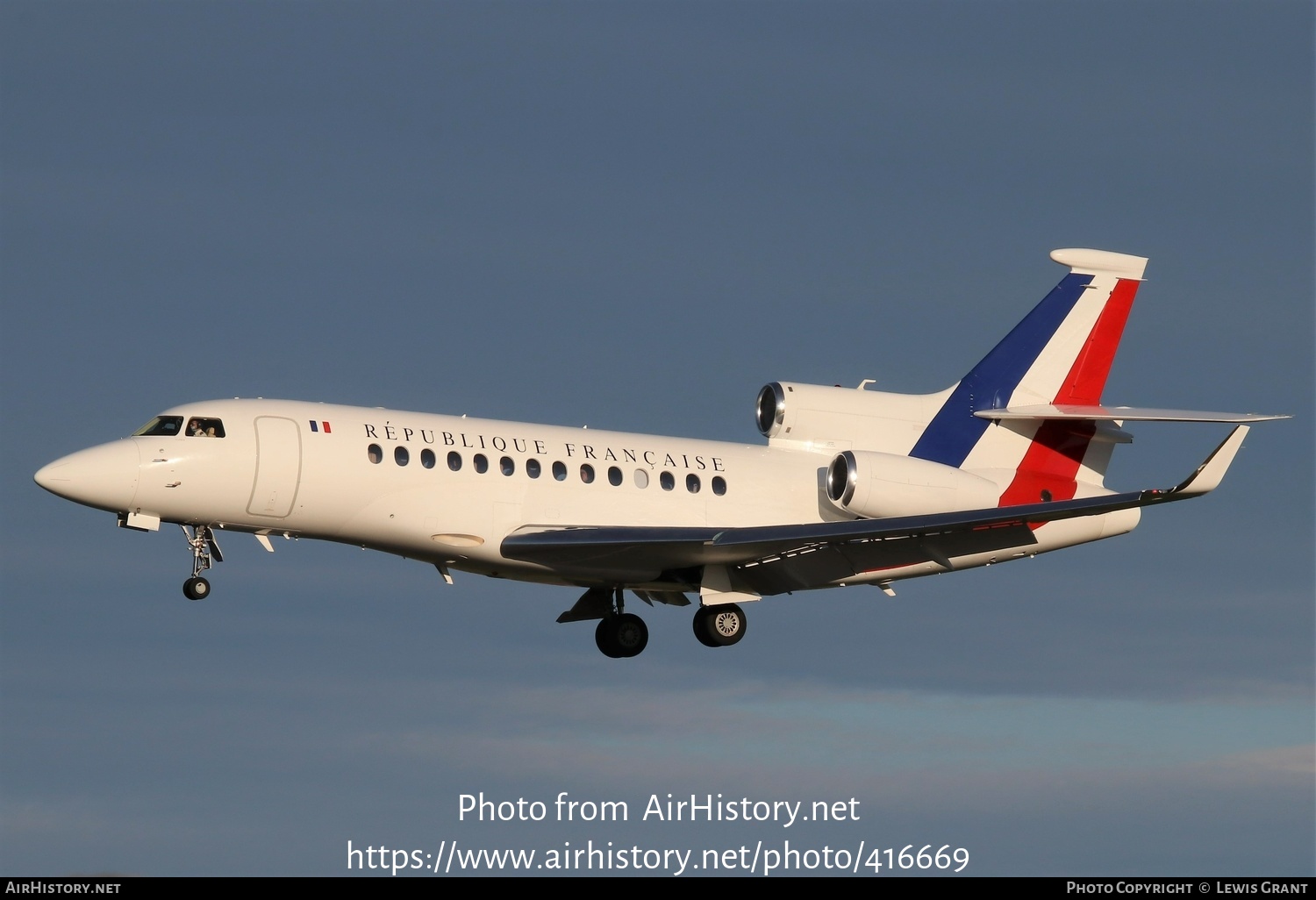 Aircraft Photo of 86 | Dassault Falcon 7X | France - Air Force | AirHistory.net #416669