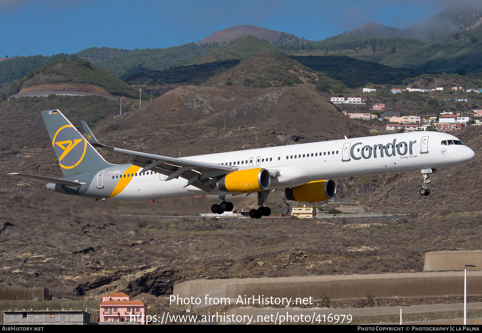 Aircraft Photo of D-ABOC | Boeing 757-330 | Condor Flugdienst | AirHistory.net #416979