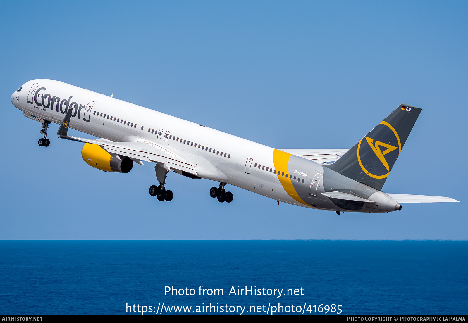 Aircraft Photo of D-ABOM | Boeing 757-330 | Condor Flugdienst | AirHistory.net #416985