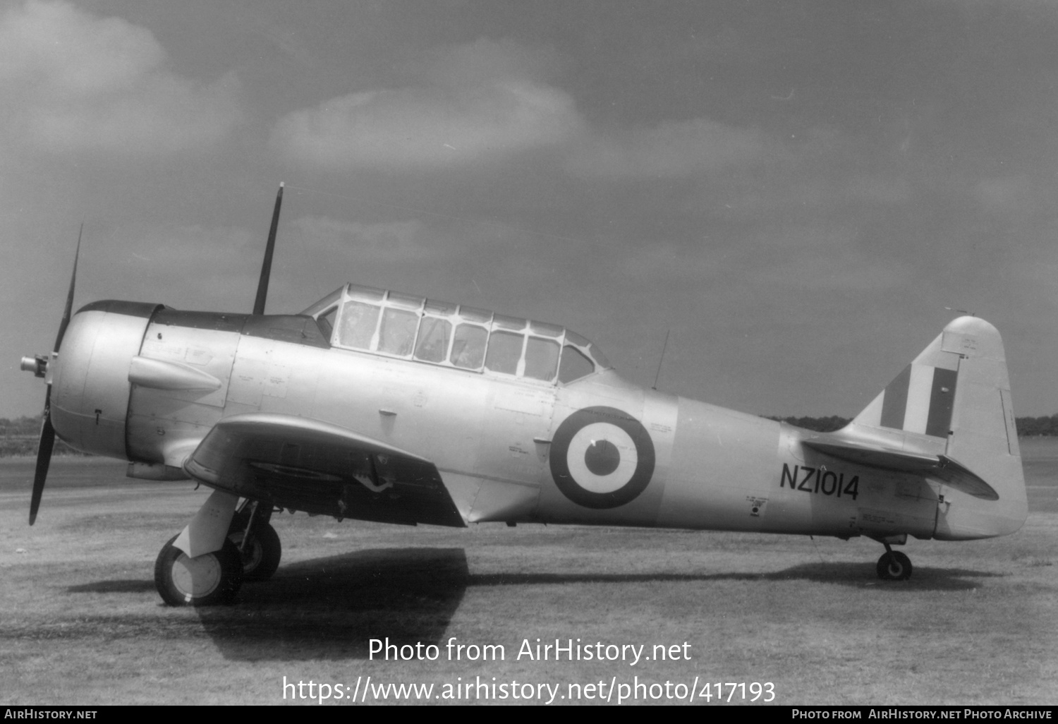 Aircraft Photo of NZ1014 | North American AT-6C Harvard IIA | New Zealand - Air Force | AirHistory.net #417193