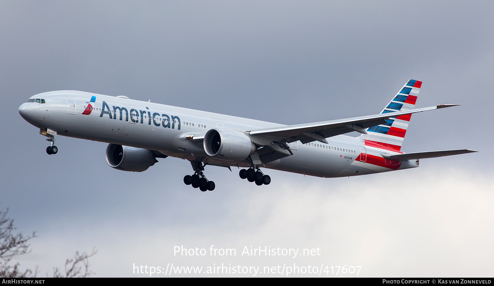 Aircraft Photo of N734AR | Boeing 777-323/ER | American Airlines | AirHistory.net #417607